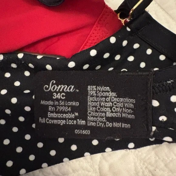 Women's Bra Set - Picture 3 of 3